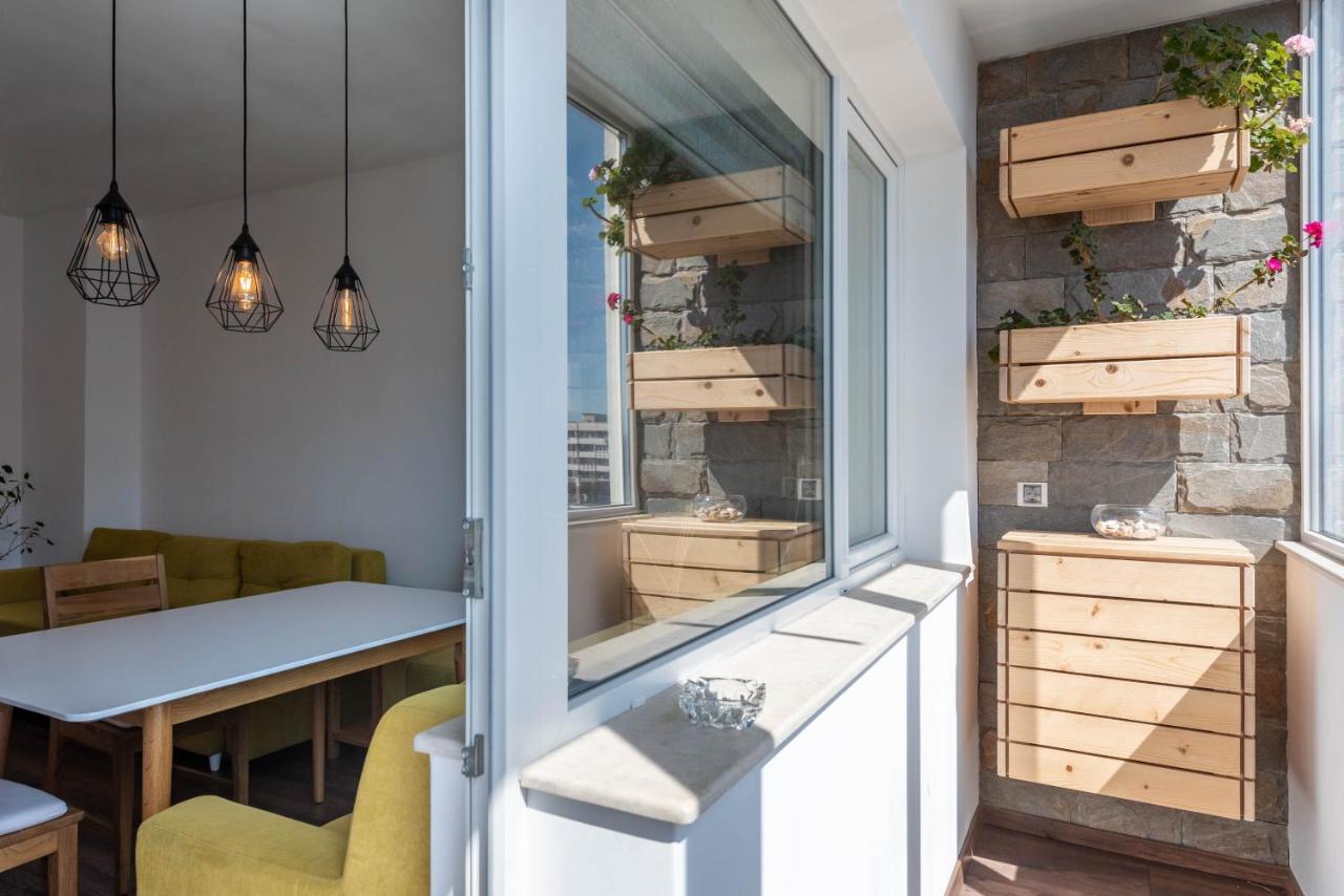 Cosy Apartment In Central Варна Экстерьер фото
